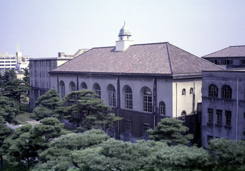 のぞいてみよう！ 東北大学史料館